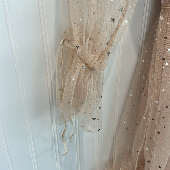 ⭐️🌙 Ruffle Tulle Dress - Picture 4 of 10